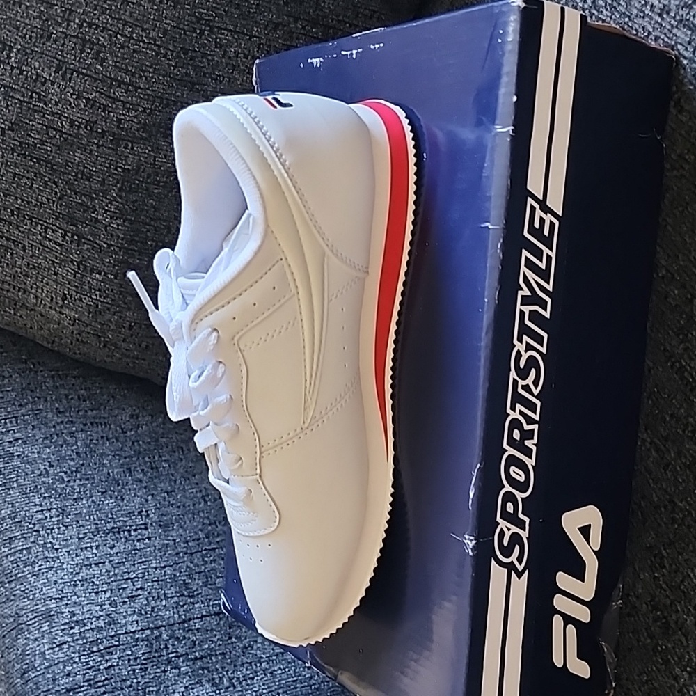 Women's sneakers